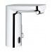 Смеситель с инфракрасной электроникой для раковины Grohe Eurosmart Cosmopolitan E (36325001)